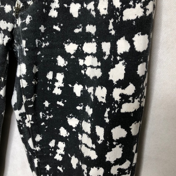 Free People gray/cream print brushed denim jeans - Picture 3 of 6